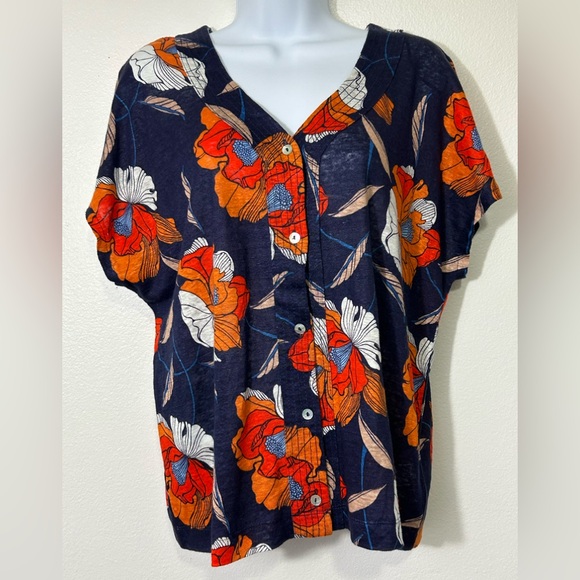 Tahari Tops - NWT Tahari Womens Size Large 100% Linen Button Front Top